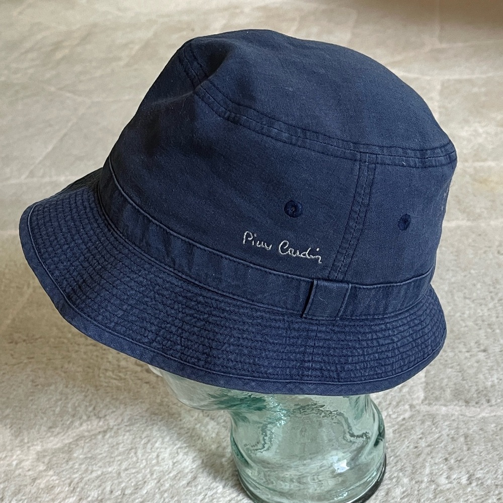 Pierre Cardin Bucket Hat